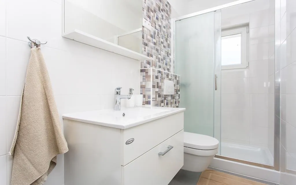 Apartman Iva Silo  0*, Silo (Krk) Croatia
